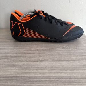 Nike Mercurial Mens Size 12 Soccer Shoes AH7386-081 Black Orange Sneakers